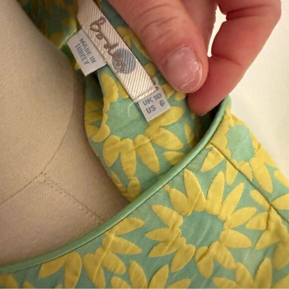 [Boden] Sunflower Patterned Green and Yellow Blouse - Size 6 - Picture 3 of 5